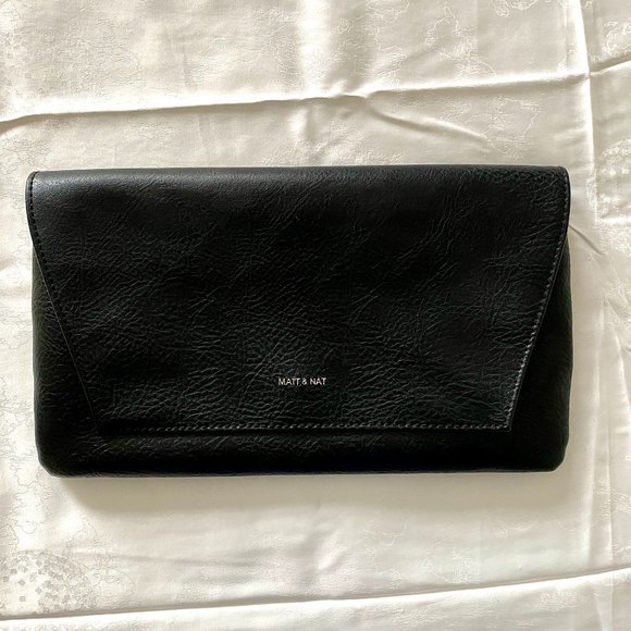Matt and Nat Black Vegan Leather Clutch Bag - Picture 1 of 16